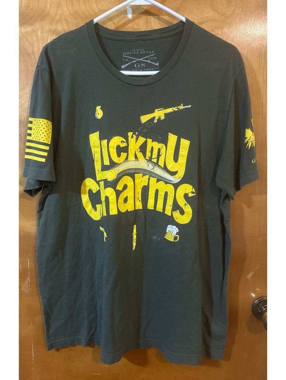 Grunt Style lick my charms tshirt size XL